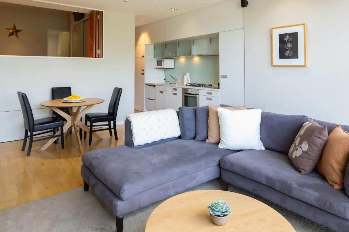 Stunning Lakeview 1 Bedroom Apartment Queenstown Buitenkant foto